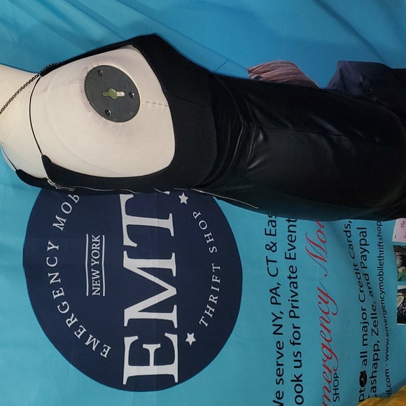 Giorgia Party Dress - Picture 5 of 10